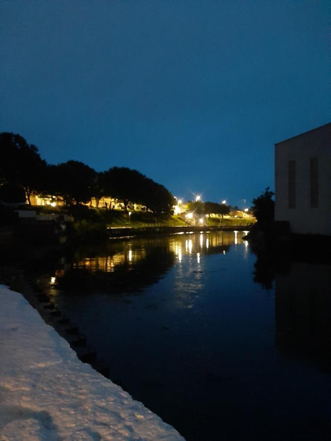 Stunning Riverside Town House With Views Ayrshire Girvan Luaran gambar